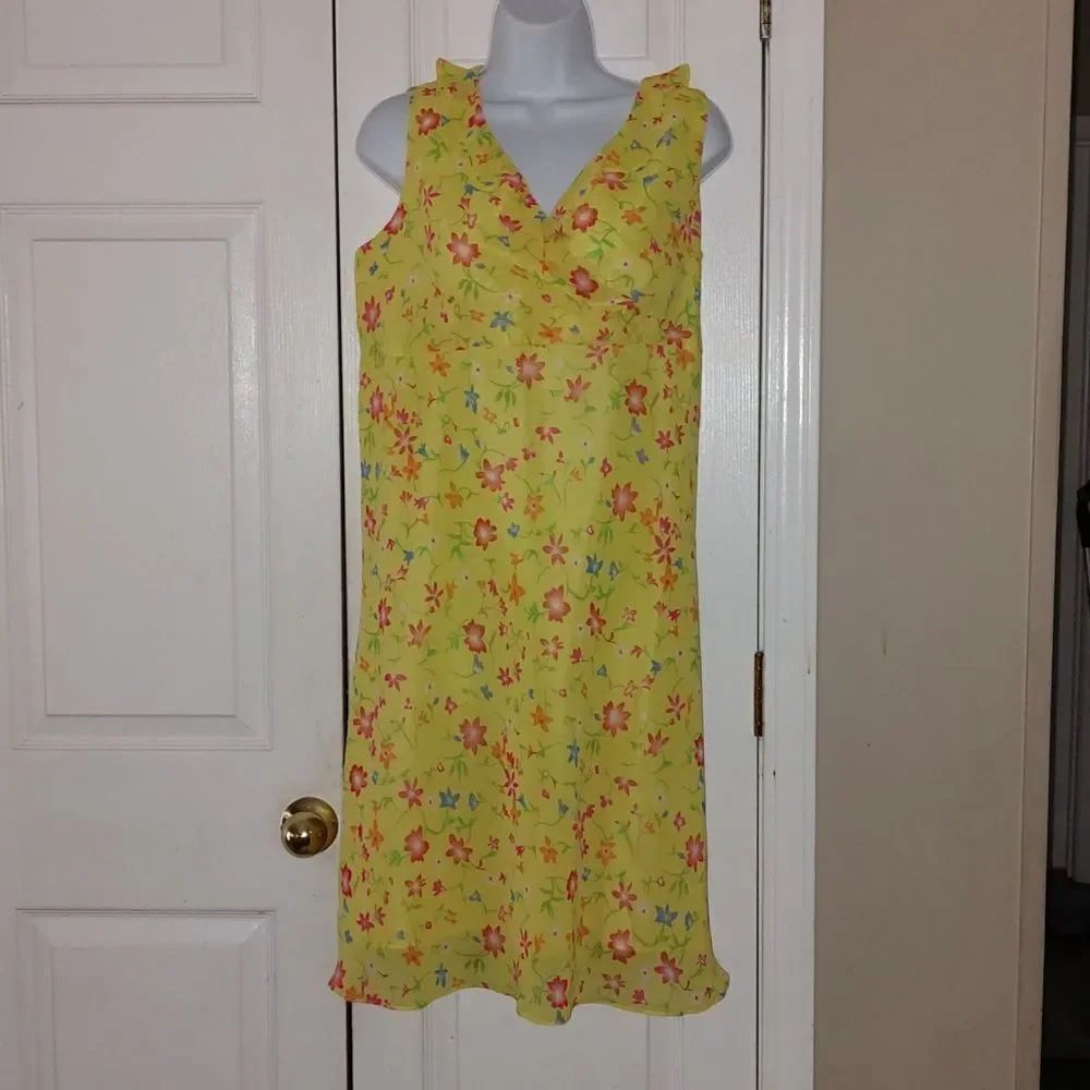Motherhood Maternity yellow floral print sleeveless summer party dress Sz M
